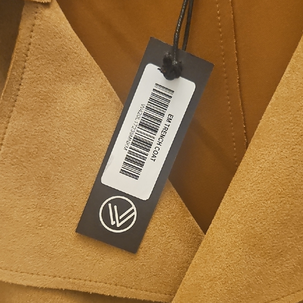 Elegant Tan Women's Trench Coat - Picture 2 of 5